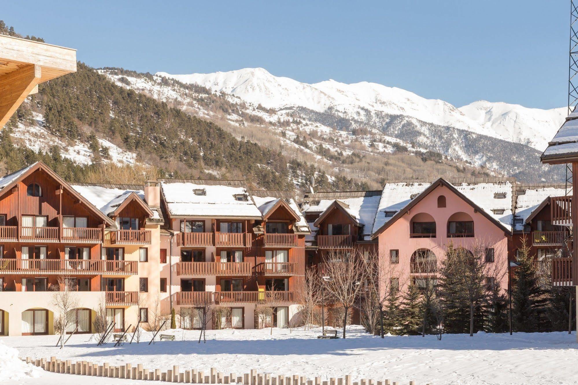 Residence Pierre & Vacances L'Alpaga Ла-Саль-лез-Альп Экстерьер фото